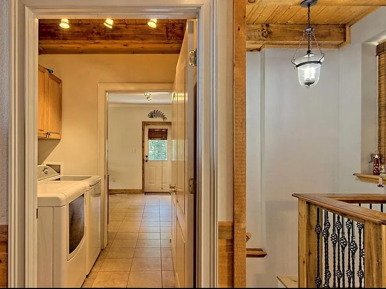 358 Kellie Drive II #II — Photo 12