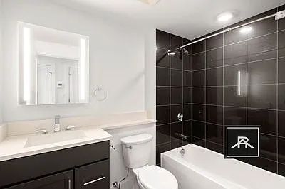 24 Hichborn St #12 — Photo 8
