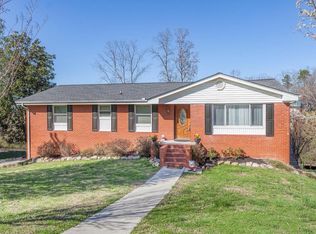 221 Cindy Cir, Ringgold, GA 30736