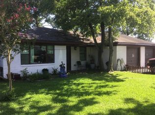 214 Canadian St, Houston, TX 77009