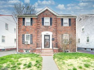 329 Hobson St, Newark, NJ 07112