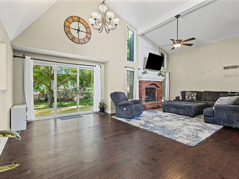 Living Room, Fireplace 1