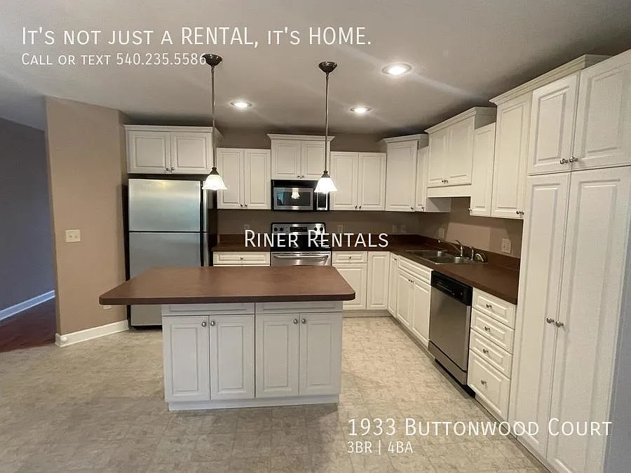 3 bed, 3.5 bath, 1672 sqft, $1,995 — Photo 4