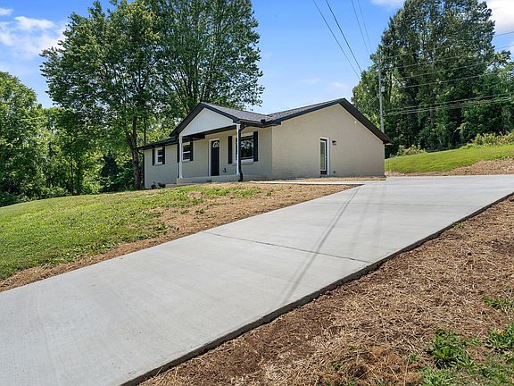 5th image of 3776 John Taylor Rd