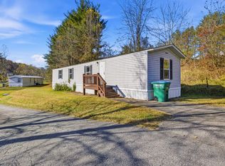 15 Hemlock Ct, Candler, NC 28715