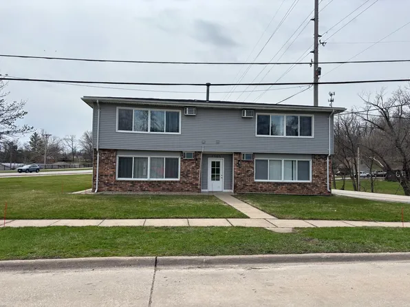 Valley High Apartments - 1705, 1705 Edgewood Dr NW #3, Cedar Rapids, IA 52405