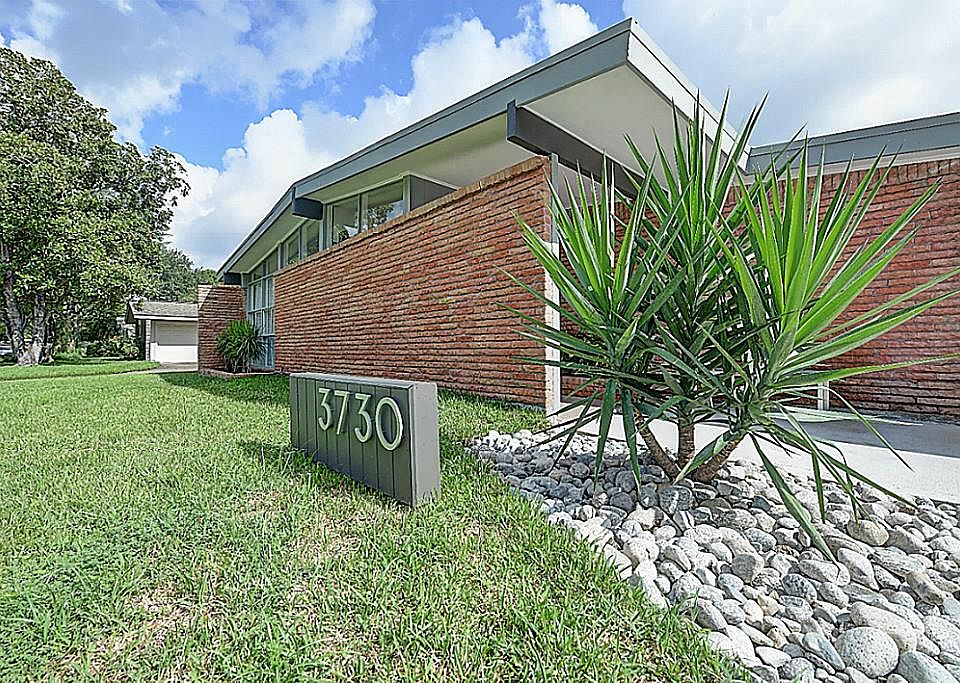 1st image of 3730 Sun Valley Dr