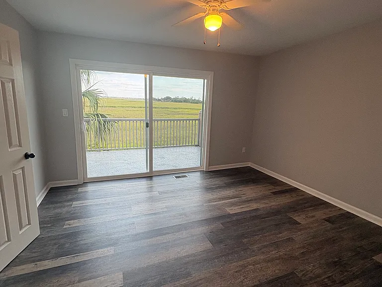 604 Marshview Circle Dr — Photo 4