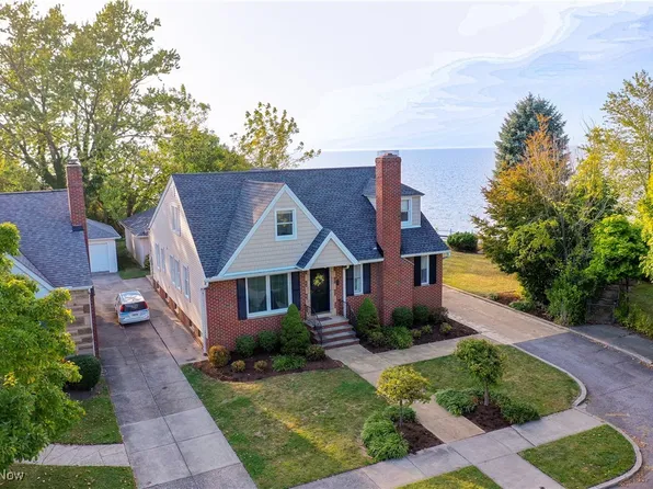 80 E 267th St, Euclid, OH 44132