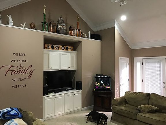 2nd image of 6125 Stoney Brook Dr
