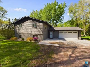 48387 Valley View Cir, Valley Springs, SD 57068