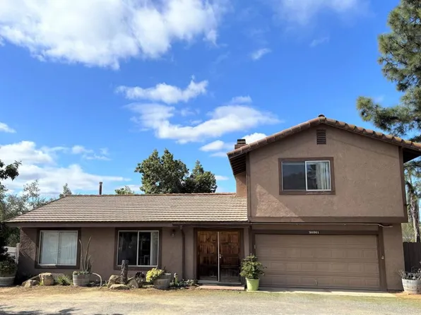 30361 Spearhead Trl, Valley Center, CA 92082