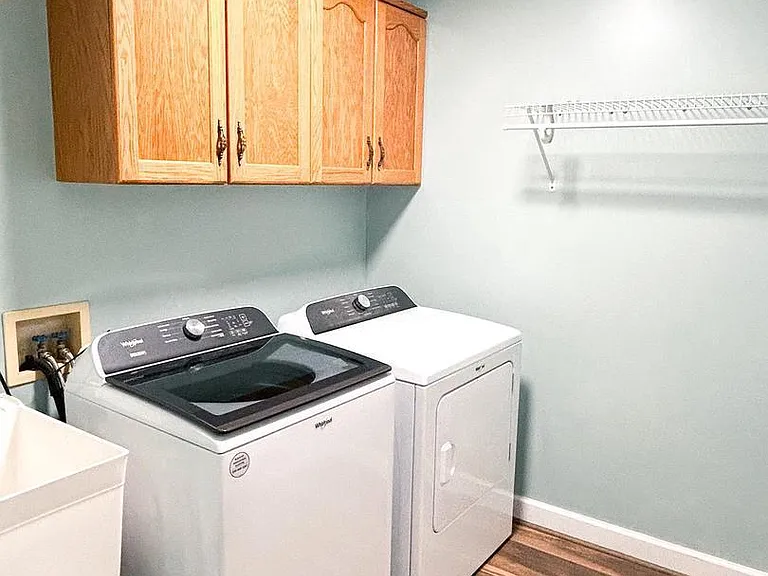 105 Westmoreland Ct — Photo 19