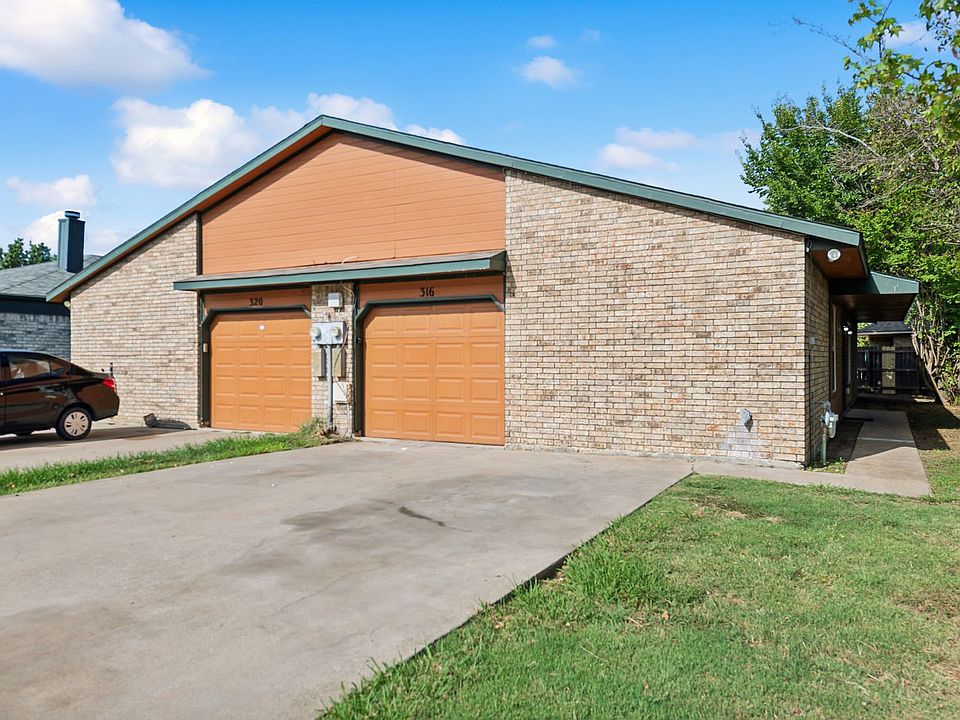 1st image of 316 Casie Ct