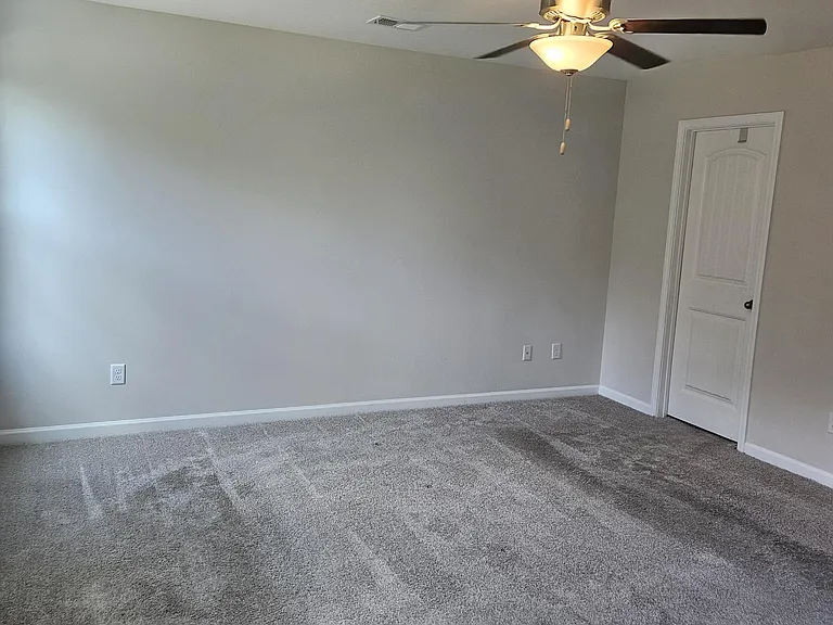 1441 Feldspar Ct — Photo 16