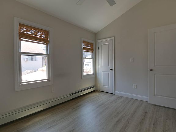 4th image of 312 Beach 89 St #2