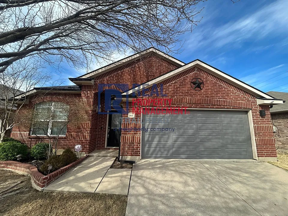 3929 Eaglerun Dr