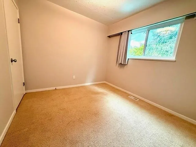 3444 Church St #UPPER — Photo 12