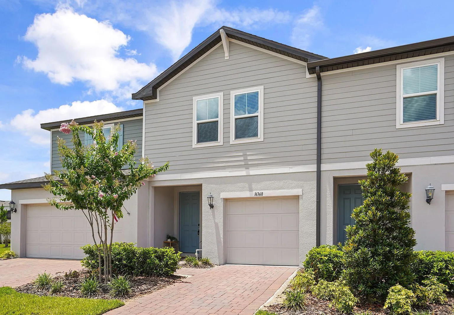 3 bed, 2.5 bath, 1485 sqft, $2,150 — Photo 2