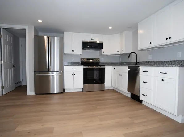 29 Pleasant Street, 29 Pleasant St #203, Saco, ME 04072