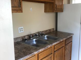 300 3rd St APT B1, Washington, PA 15301