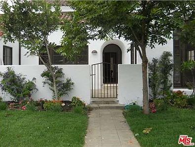 2nd image of 940 S Cloverdale Ave