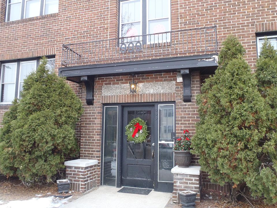 1st image of 999 Grand Ave
