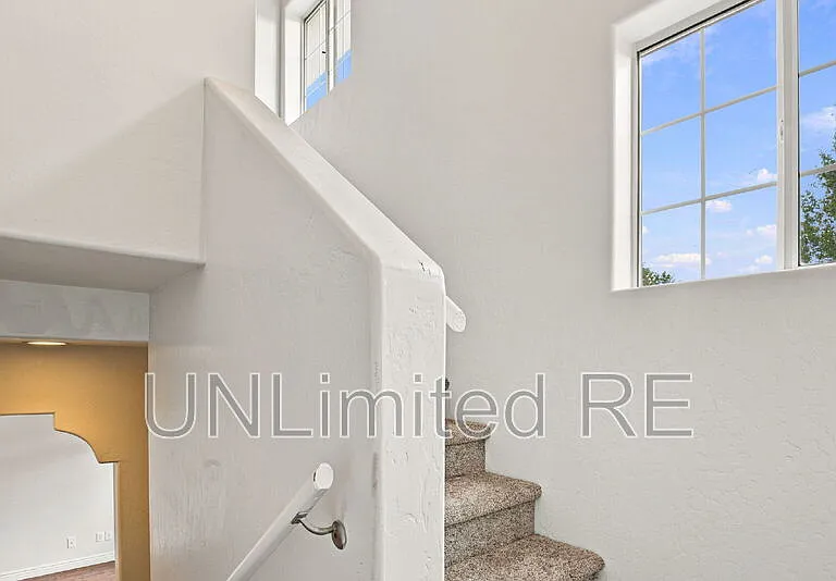 3272 S Litzler Dr — Photo 11