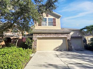 10126 Celtic Ash Dr, Ruskin, FL 33573