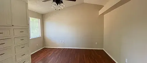 9001 Coulter Ct — Photo 11
