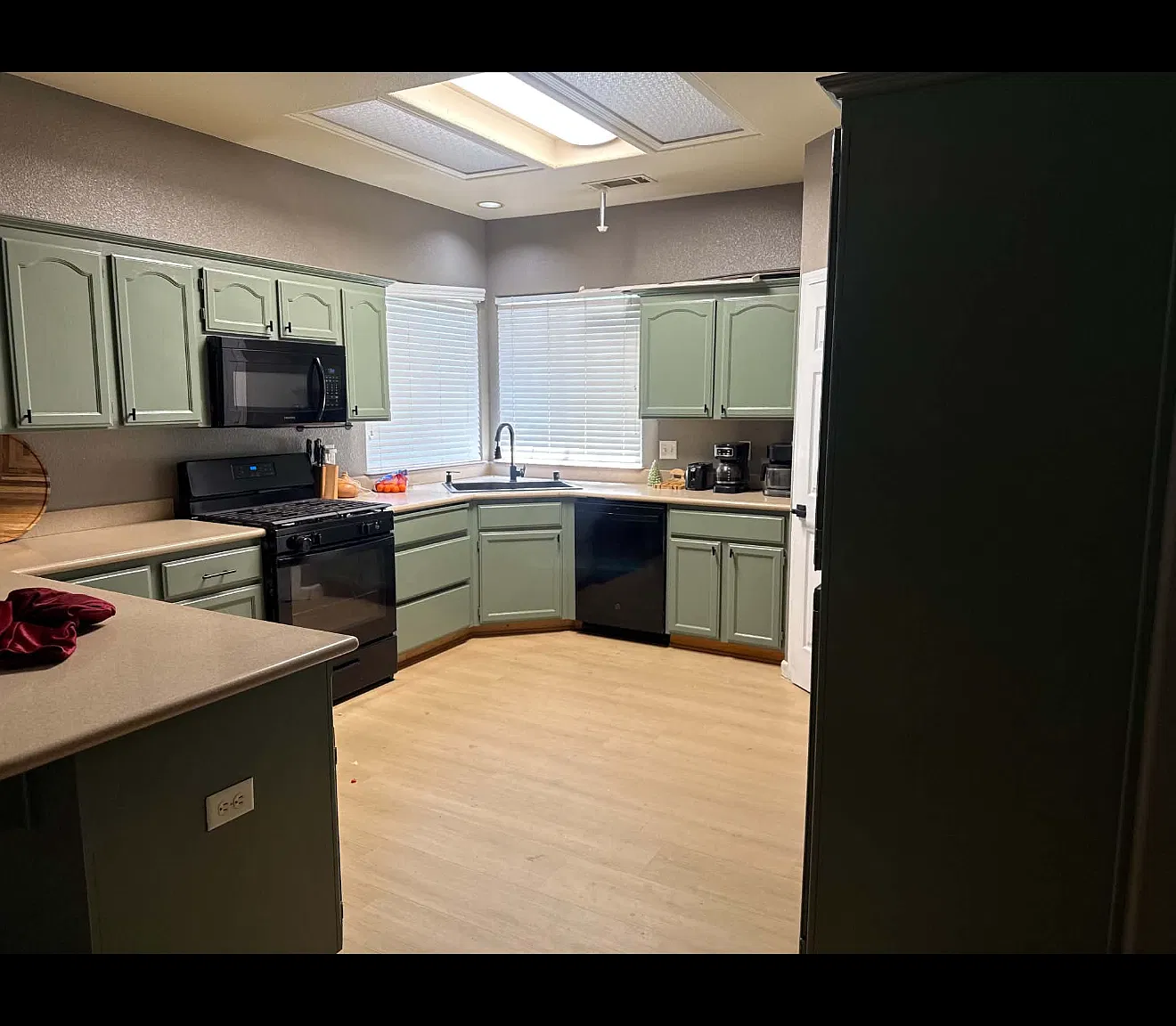 3 bed, 1778 sqft, $2,800 — Photo 3