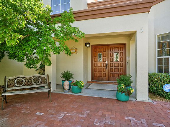 3rd image of 6720 Mariposa Pl NW