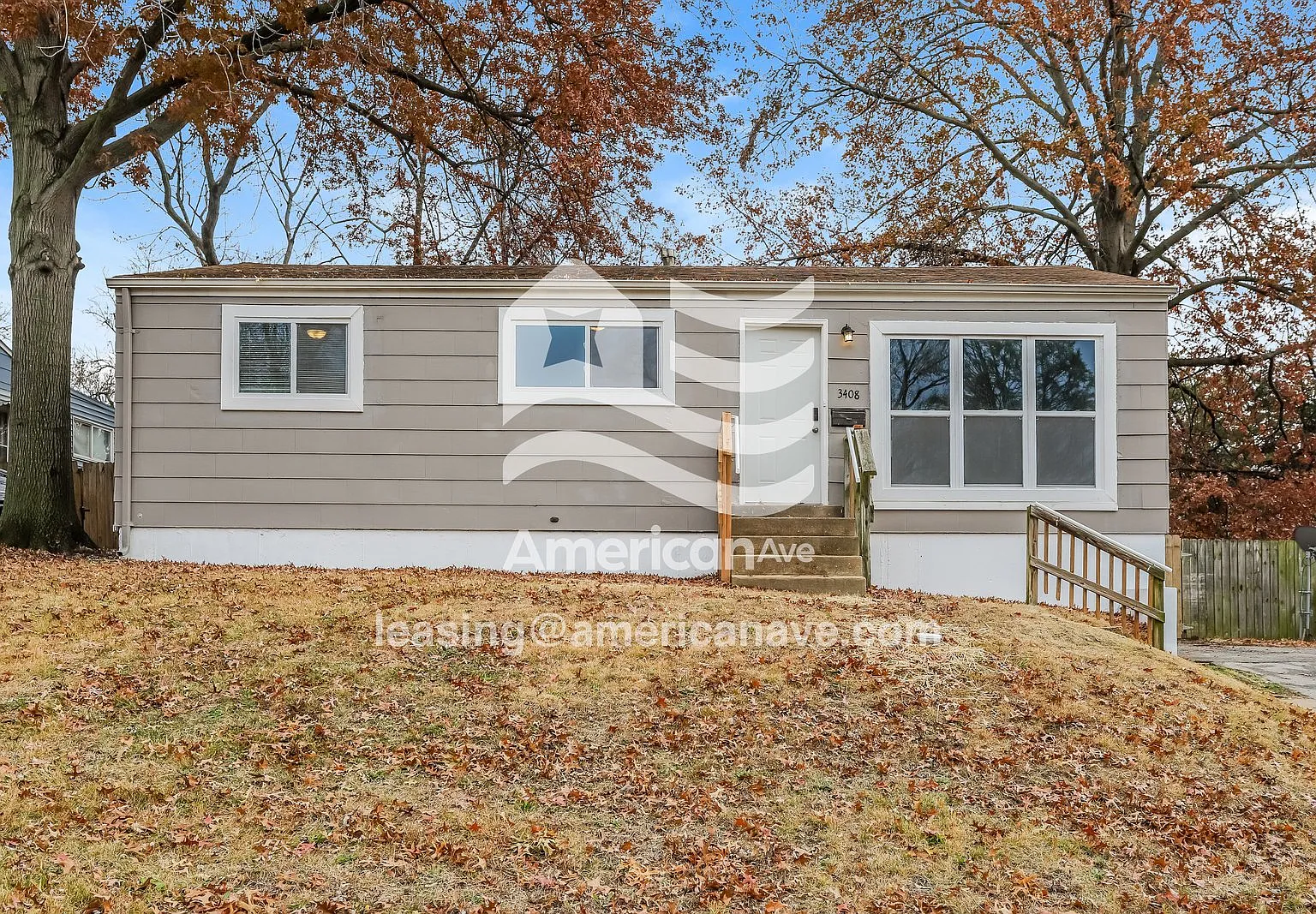 3 bed, 1.0 bath, 1000 sqft, $1,279 — Photo 1