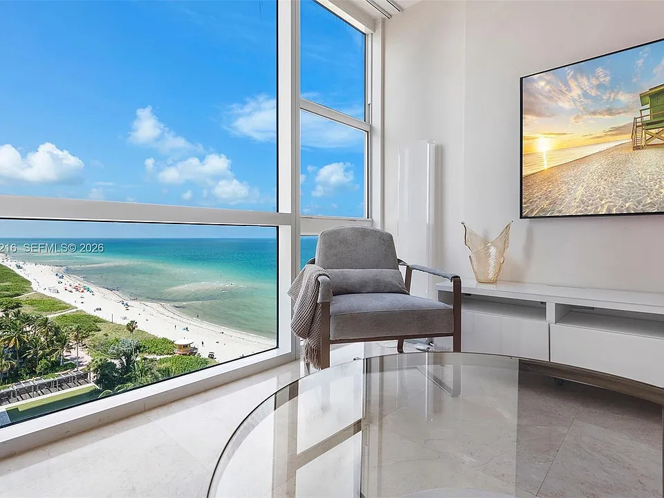 6801 Collins Ave #1203/1215