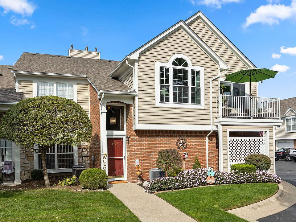1st image of 4424 Berkshire Dr