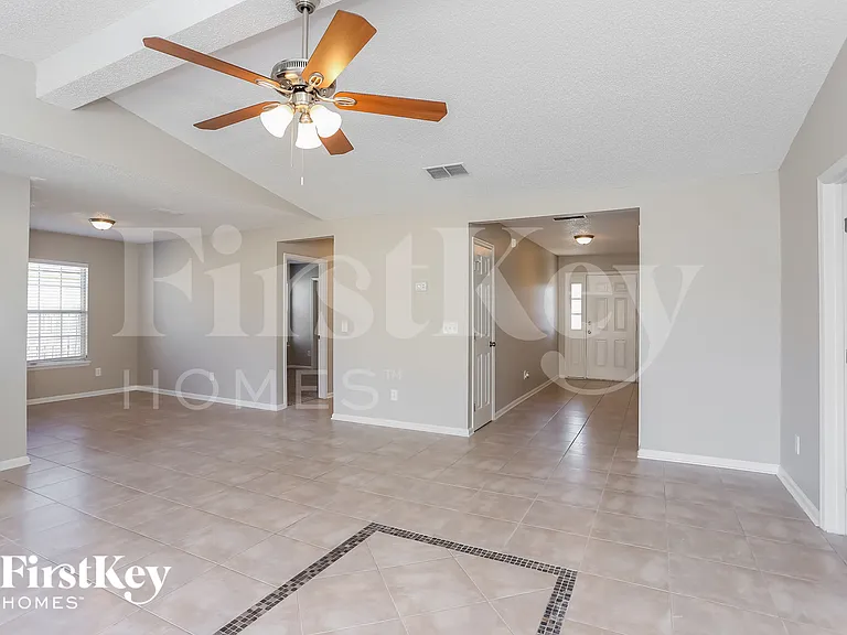 8281 Velvet Springs Ln — Photo 3