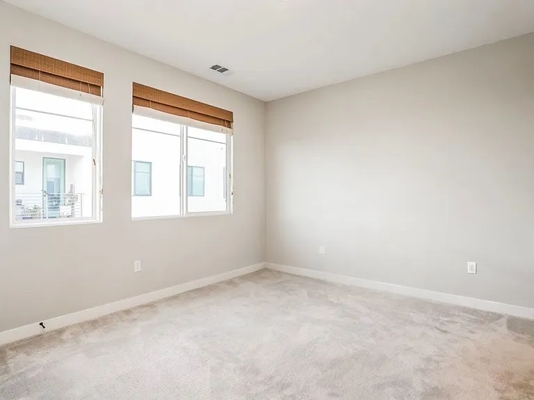 2117 Copper Walk — Photo 5
