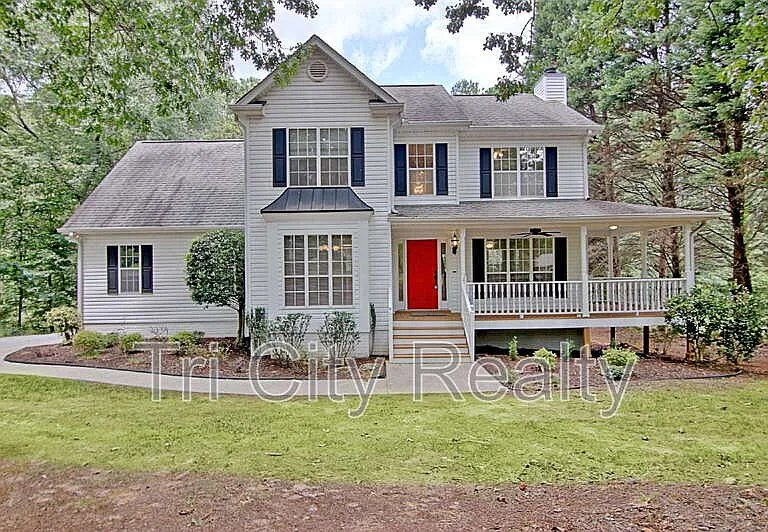 49 Montrose Ln — Photo 2