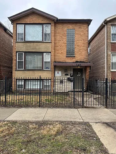 7814 S Essex Ave #1 Photo 1