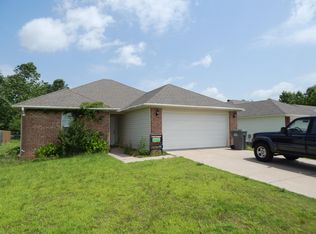 1528 Charles Dr, Jonesboro, AR 72405