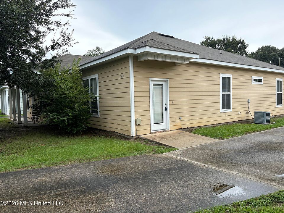 1st image of 120 Earle Taylor Ln