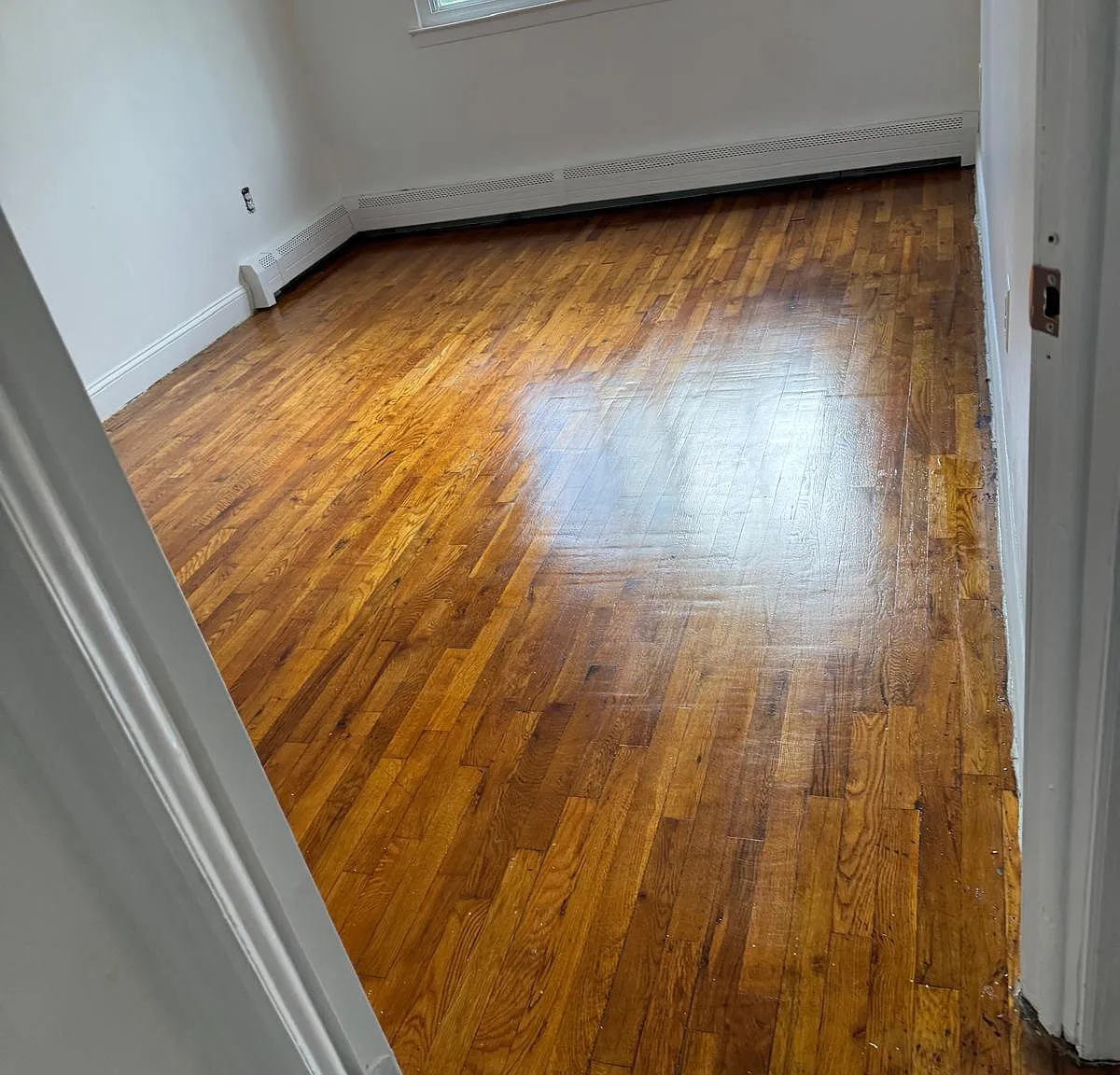 3 bed, $3,500 — Photo 2