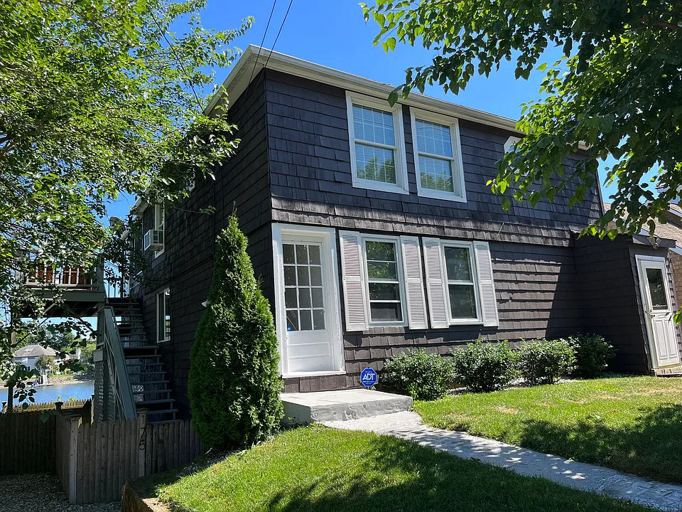 175 Riverside Ave