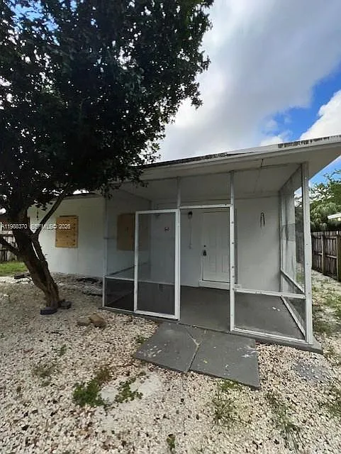 1220 NW 3rd Ct