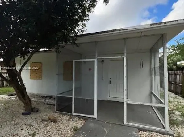 1220 NW 3rd Ct, Fort Lauderdale, FL 33311