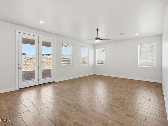 5th image of 13301 Emerald Wind Ct