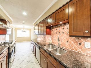 6323 Pouter Dr, Houston, TX 77083