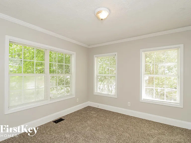 1750 Avon Ave SW — Photo 11