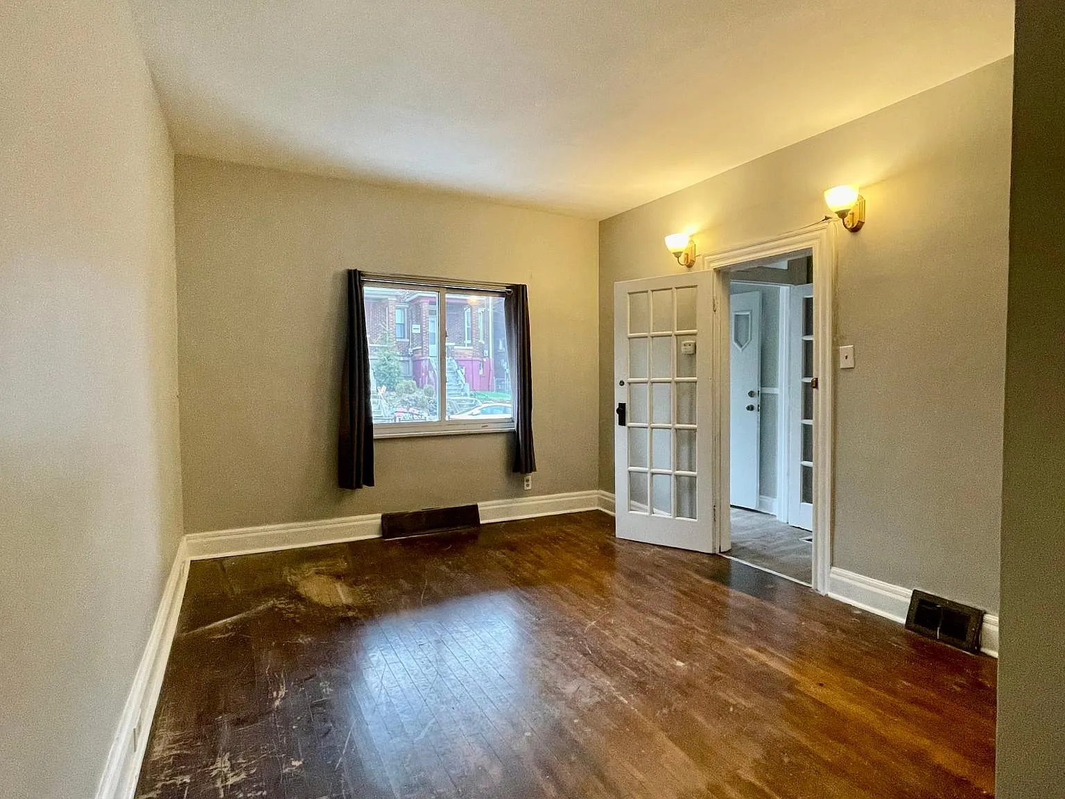 3735 Orpwood St — Photo 4