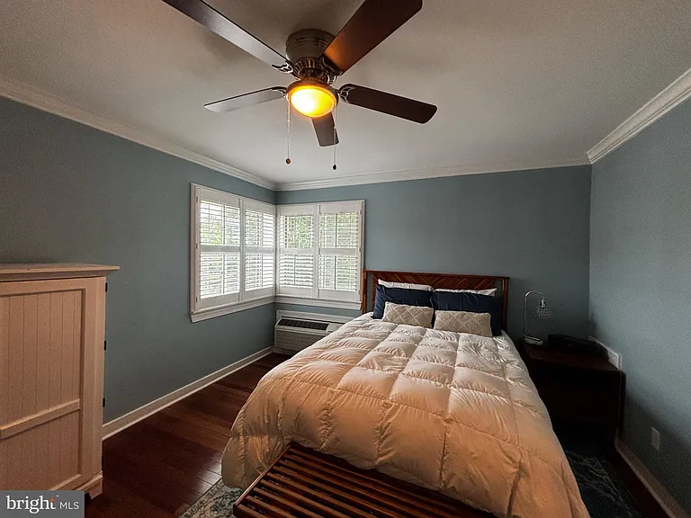 820 S Washington St #226 — Photo 13